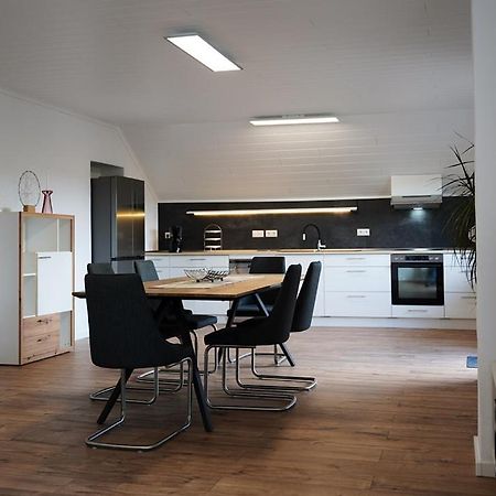Ferienwohnung Saarblick Besseringen ميتلاخ المظهر الخارجي الصورة