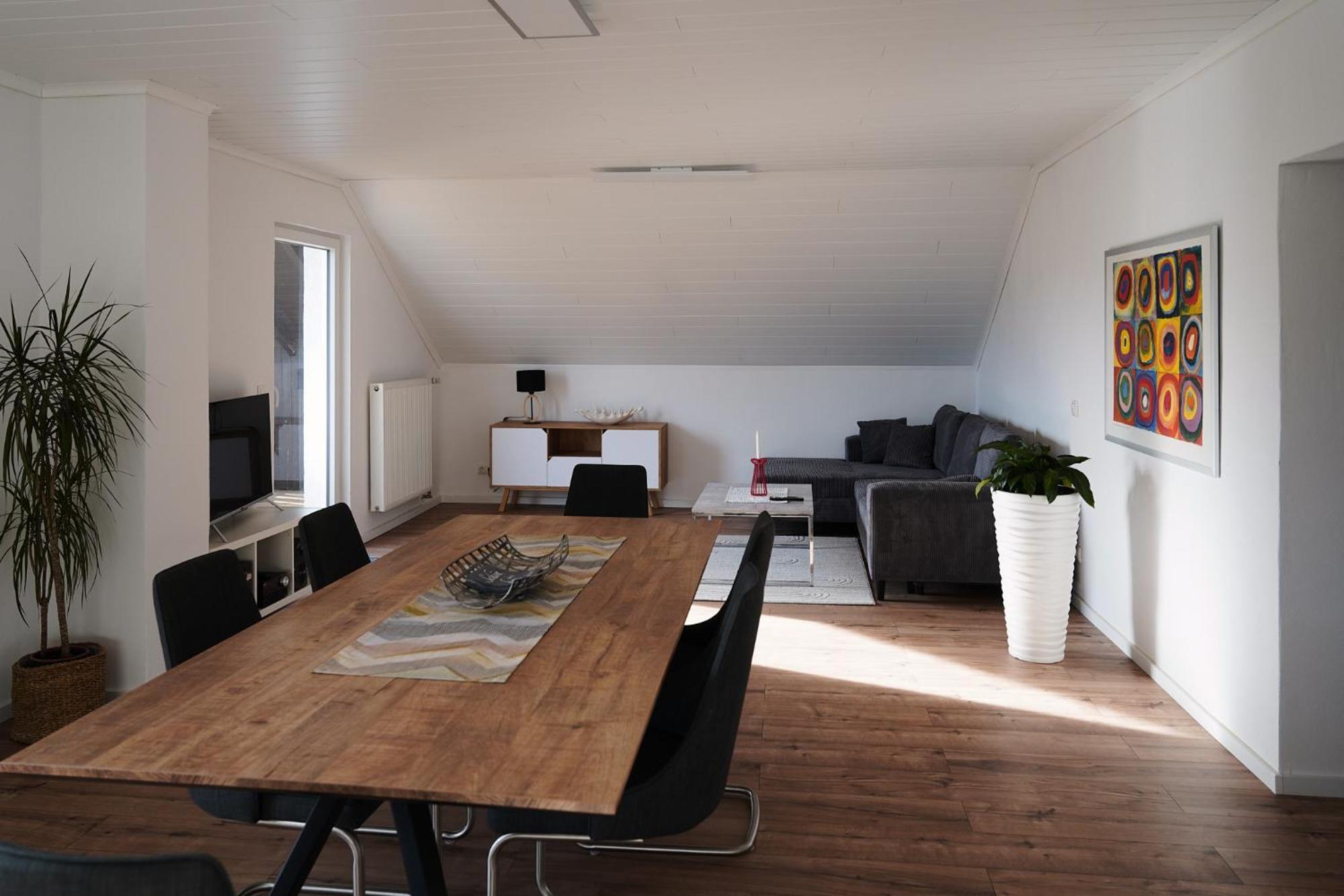 Ferienwohnung Saarblick Besseringen ميتلاخ المظهر الخارجي الصورة